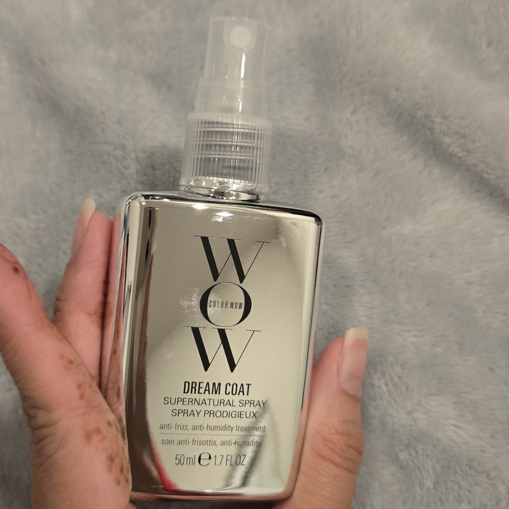 WOW Dream Coat Supernatural Spray - Silver Heat Protectant